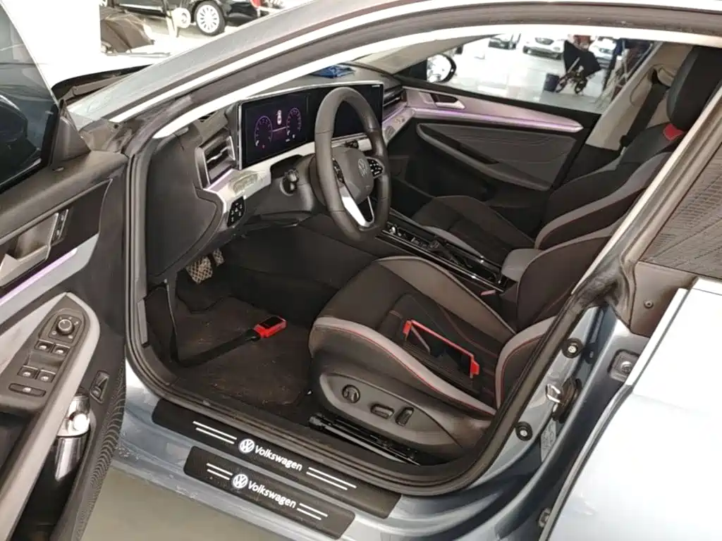 Volkswagen Lamando — миниатюра 16