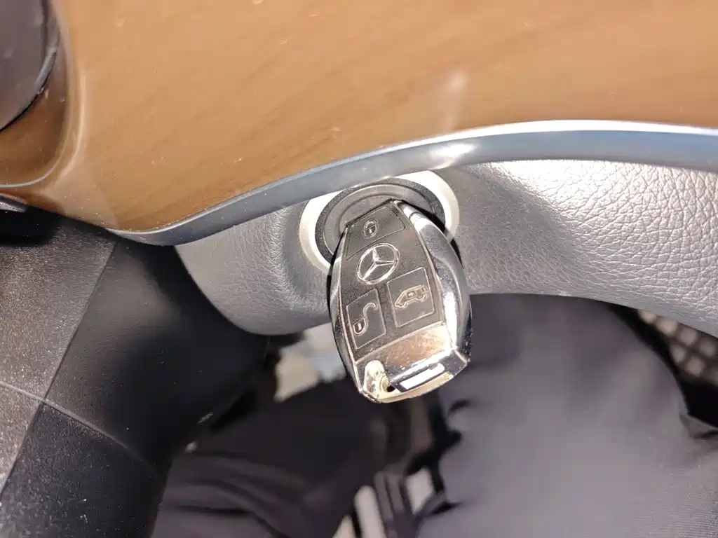 Mercedes-Benz V-Class V 2021 V 260 Luxury