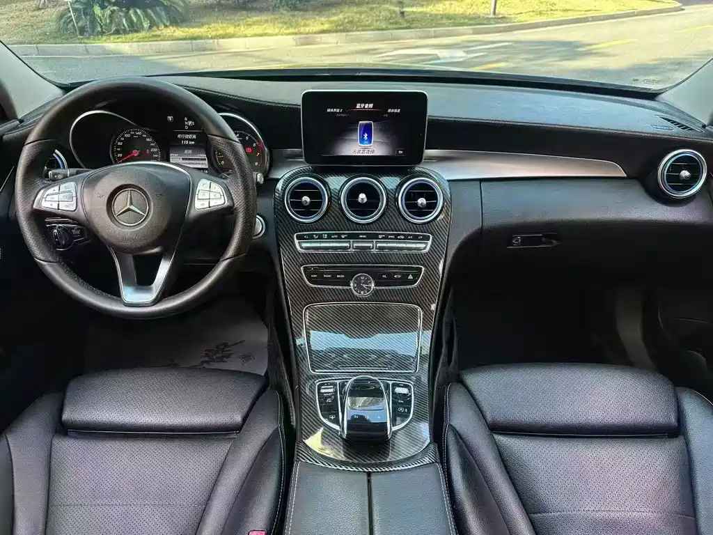 Mercedes-Benz C-Class — миниатюра 7