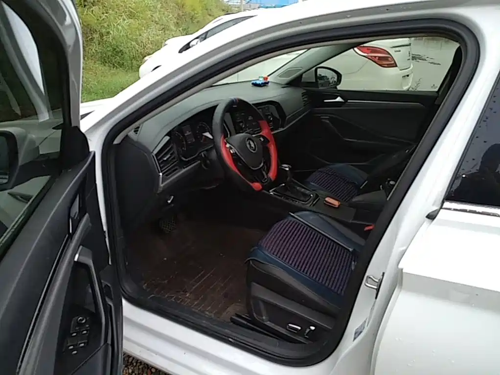 Volkswagen Sagitar — миниатюра 15