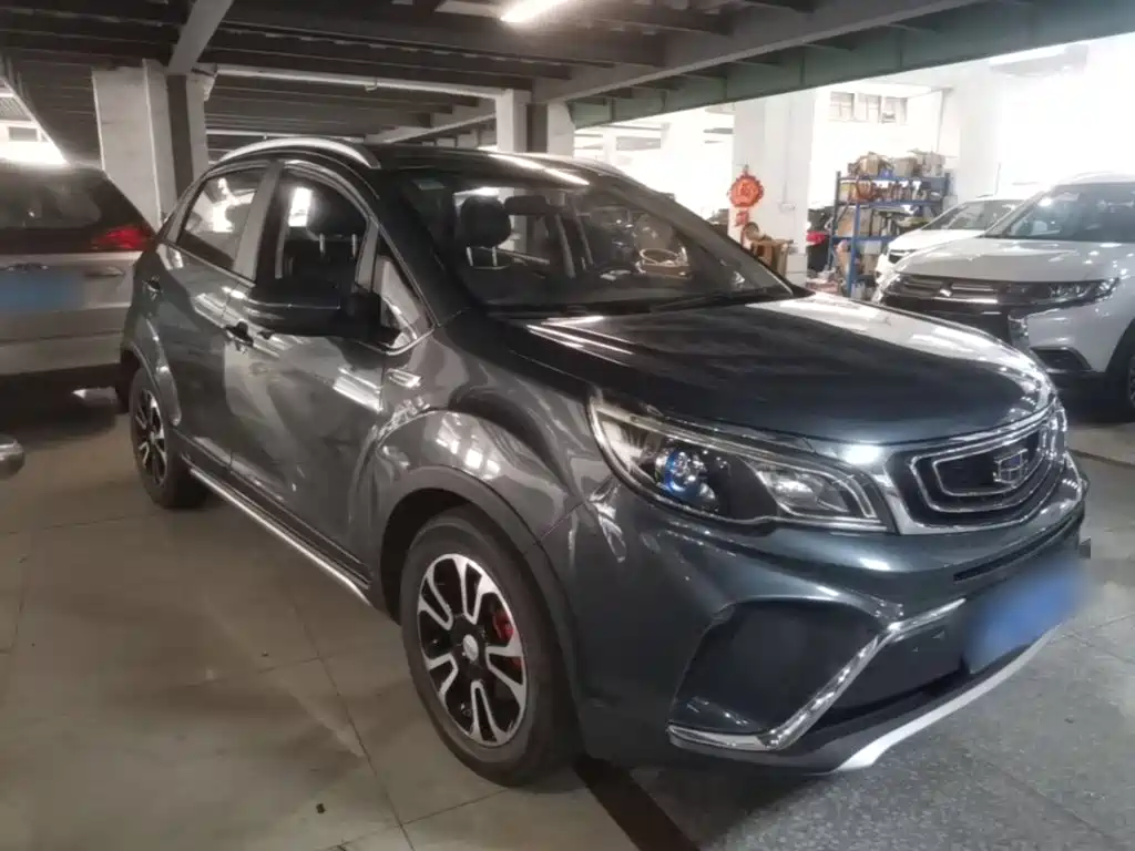 Geely Vision X3 — миниатюра 4