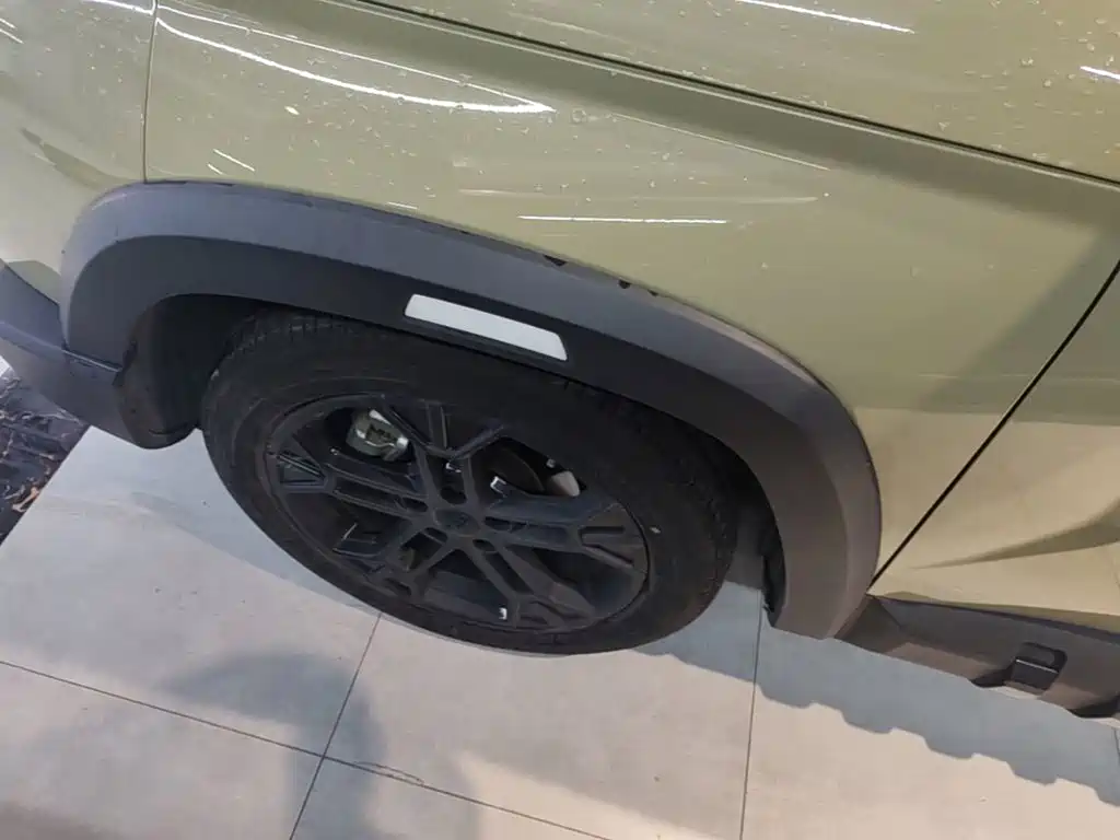 Geely Cowboy — миниатюра 23