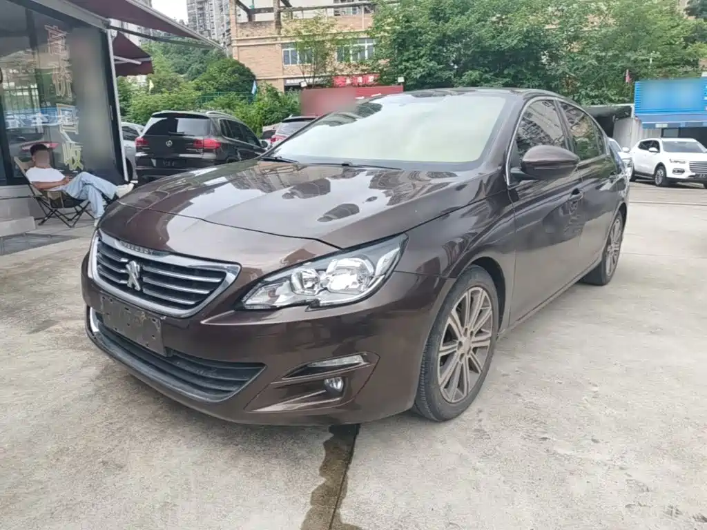 Peugeot 408 2015