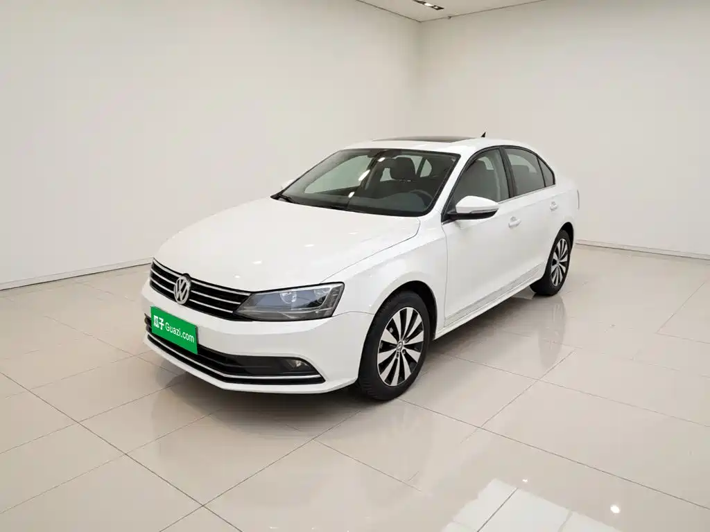 Volkswagen Sagitar 2018 1.6L AT Comfort