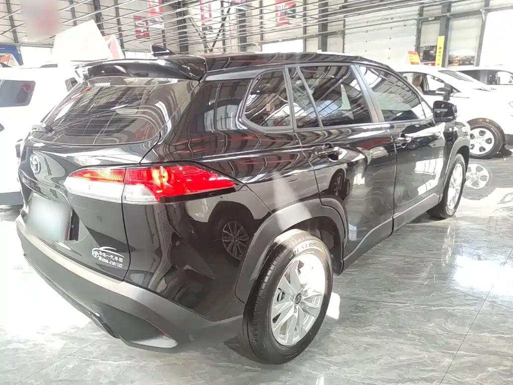Toyota Corolla Cross — миниатюра 7