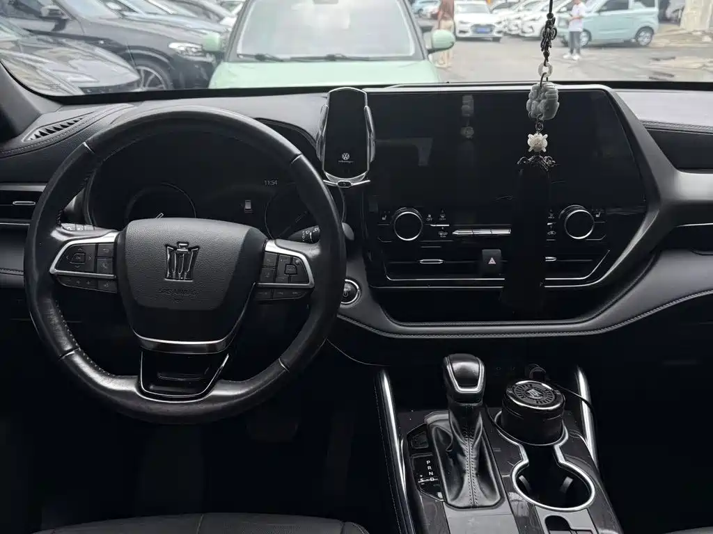 Toyota Crown Kluger — миниатюра 5