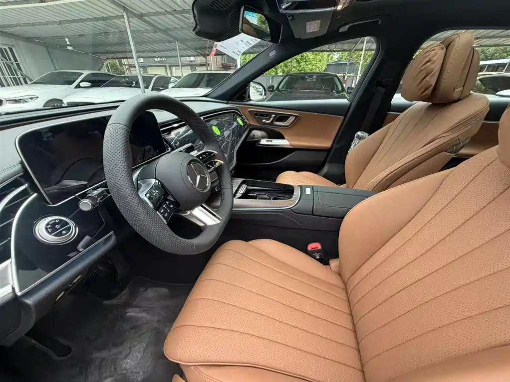 Mercedes-Benz E-Class E 2026 E 300 L Luxury