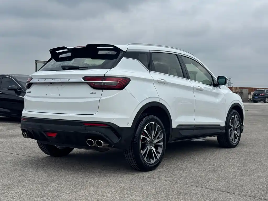 Geely Binyue — миниатюра 4
