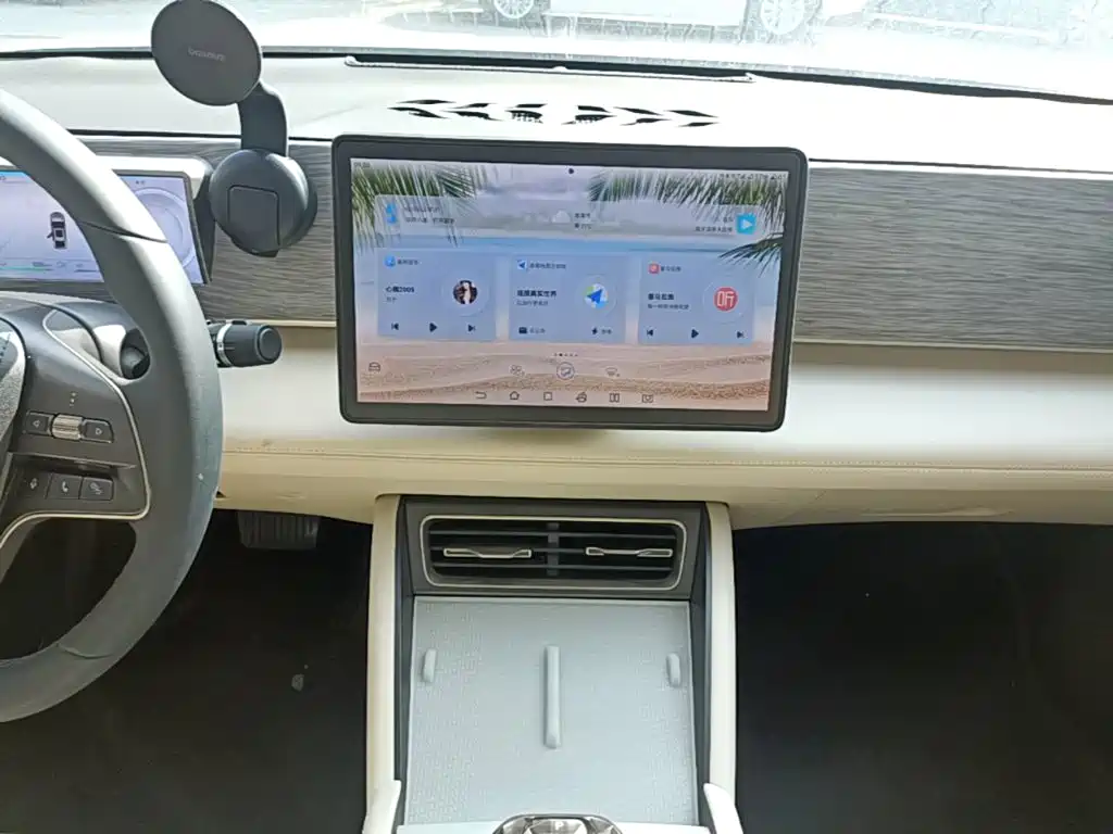 BYD Qin L — миниатюра 13