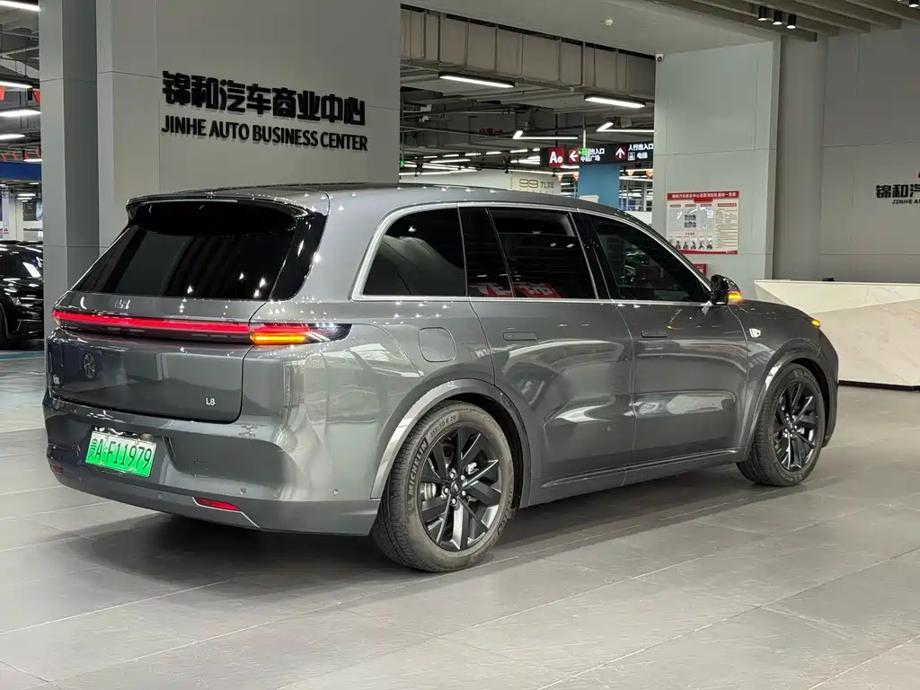 Li Auto IDEAL L8