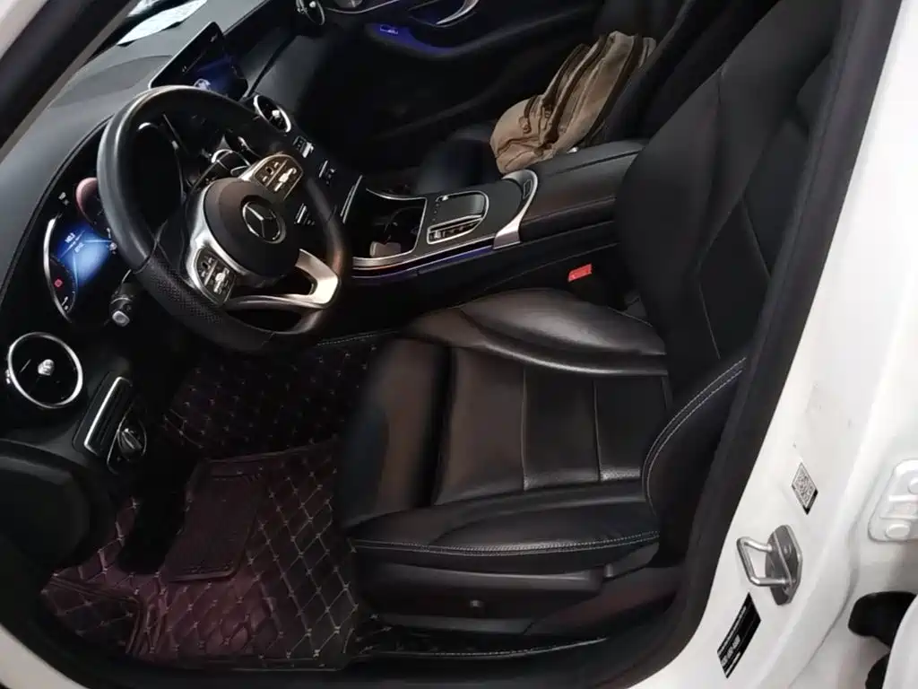 Mercedes-Benz C-Class — миниатюра 15