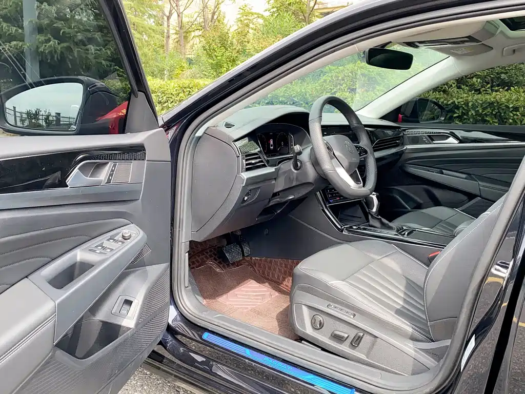 Volkswagen Passat — миниатюра 10