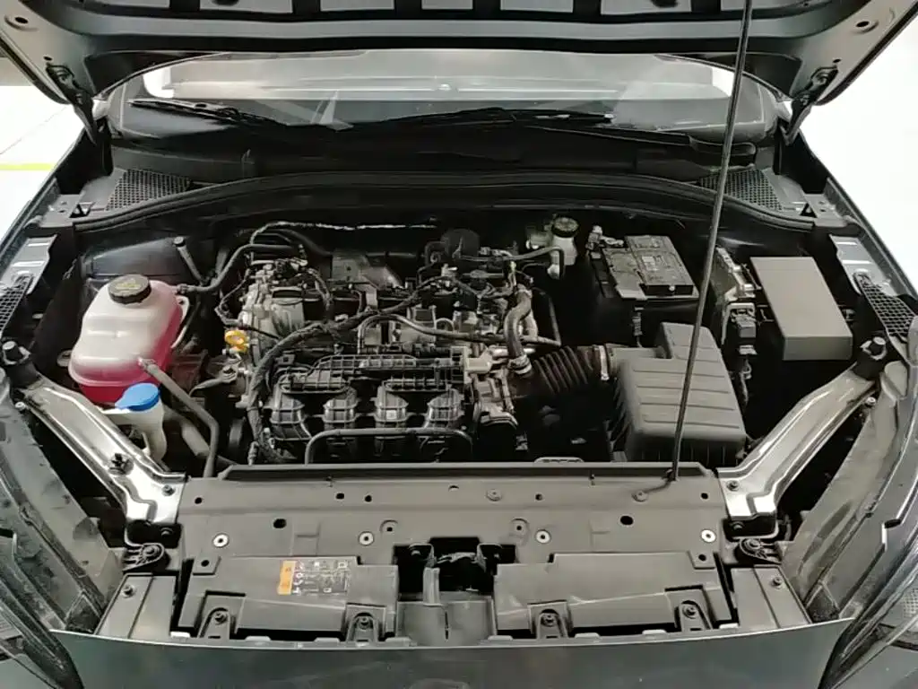 Roewe i5 — миниатюра 20