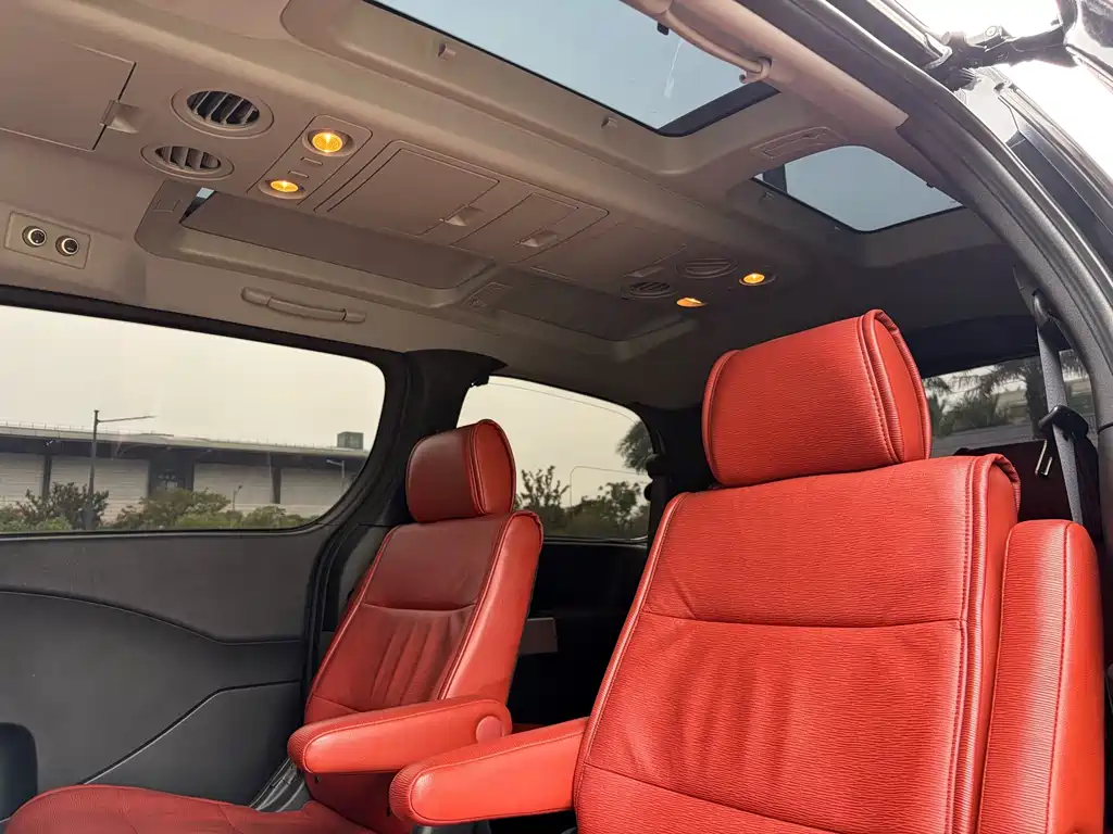 Nissan Quest — миниатюра 10