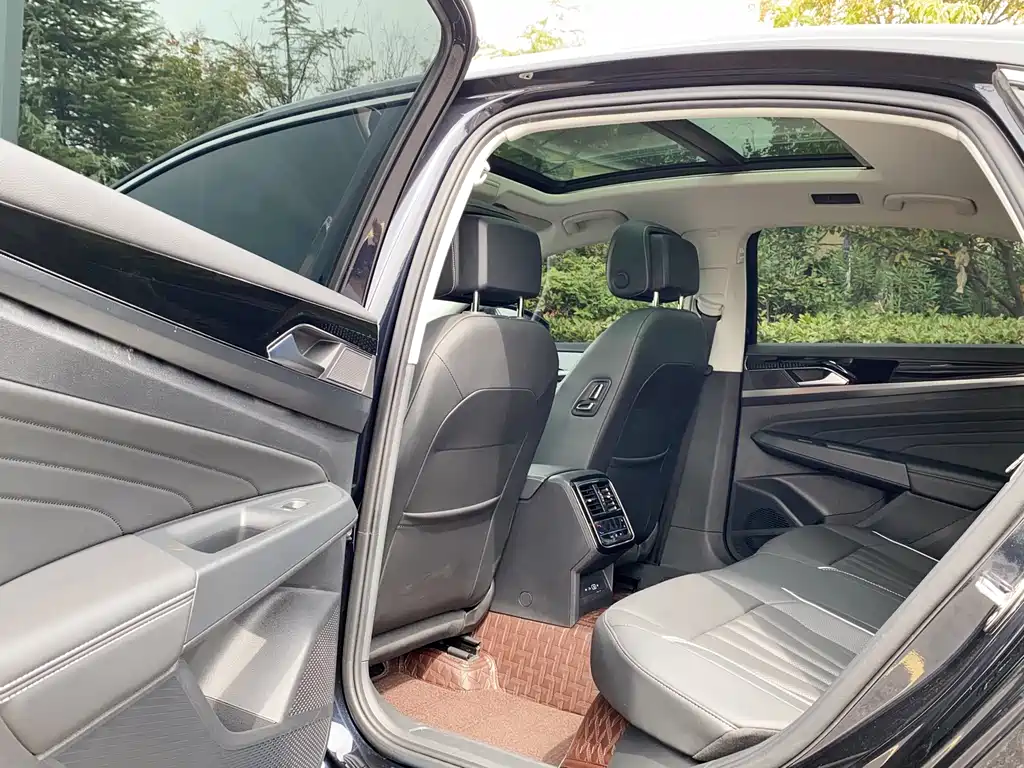 Volkswagen Passat — миниатюра 15