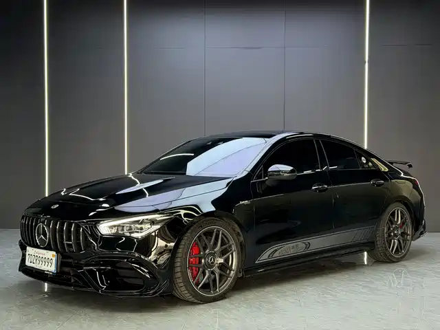 MERCEDES-BENZ CLA AMG
