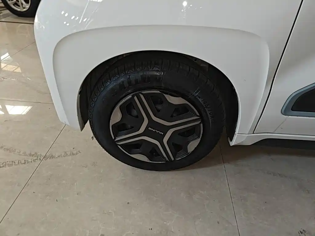 Wuling Nano EV — миниатюра 23