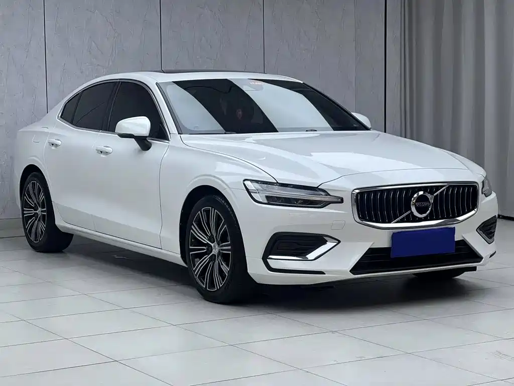 Volvo S60 — миниатюра 3