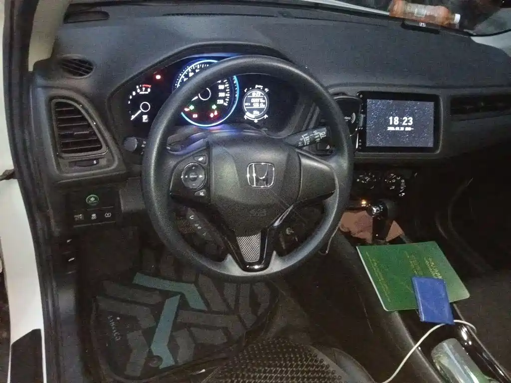 Honda Vezel — миниатюра 6
