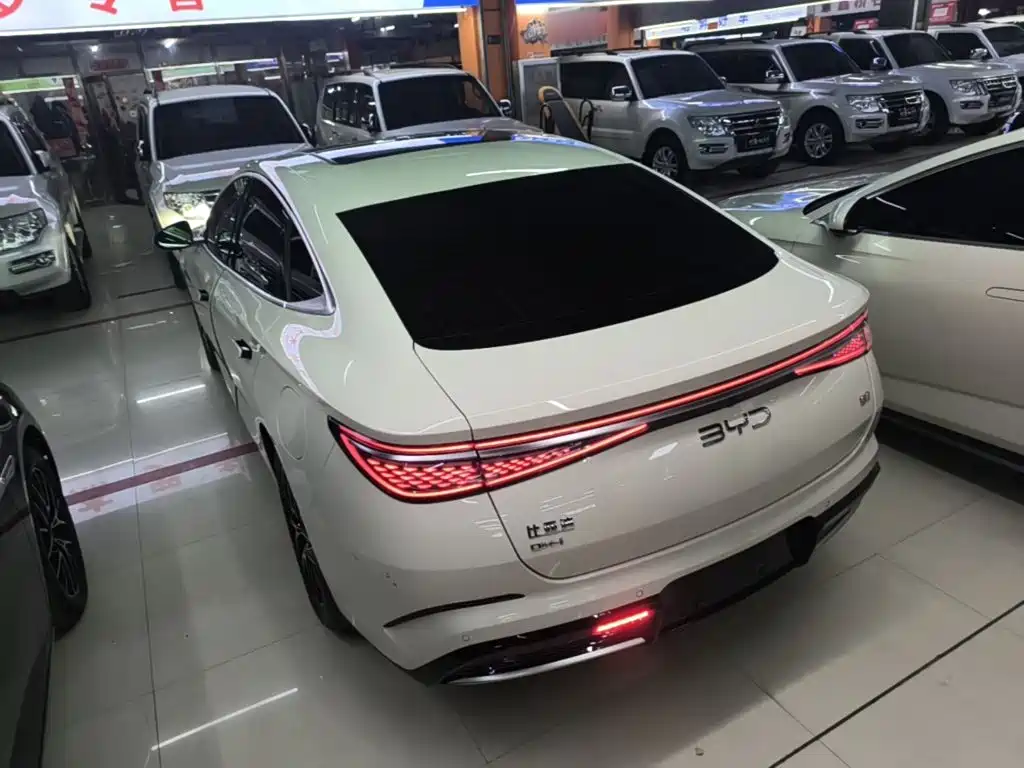 BYD Seal — миниатюра 5