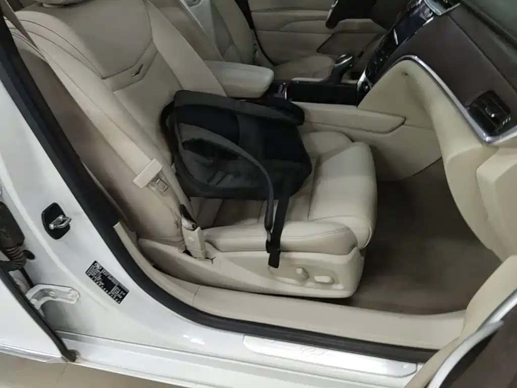 Cadillac XTS — миниатюра 25