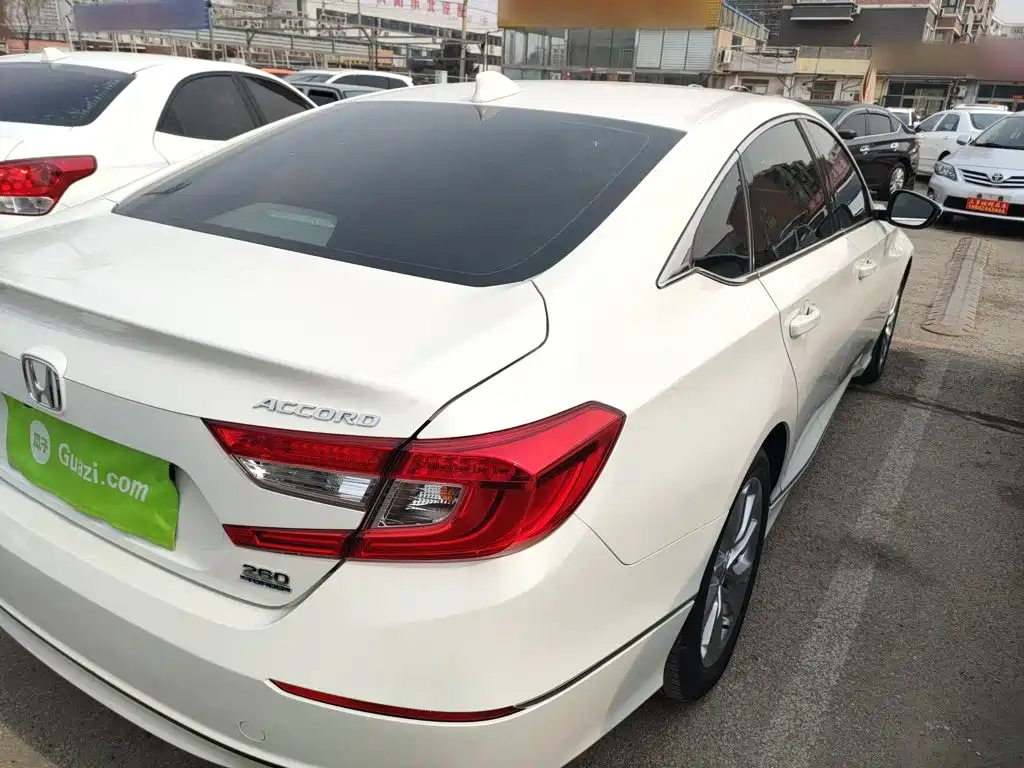 Honda Accord 2018 260TURBO Elite VI