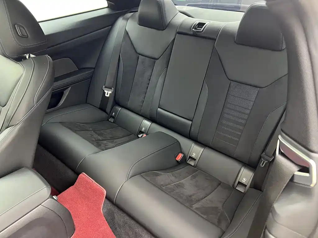BMW 4 Series — миниатюра 11