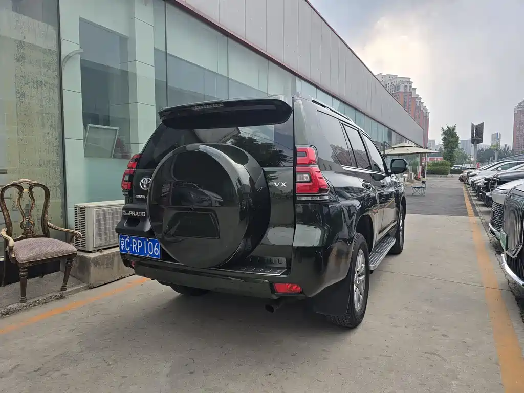 Toyota Land Cruiser Prado 2018 3.5L AT VX NAVI