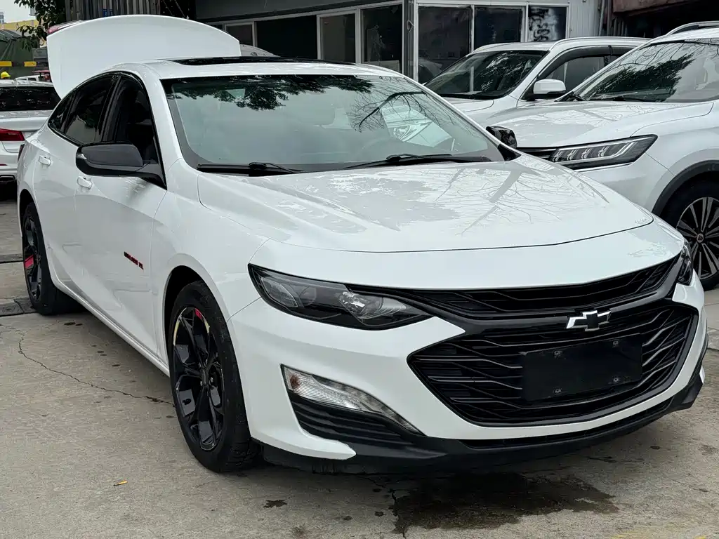 Chevrolet Malibu XL — миниатюра 3