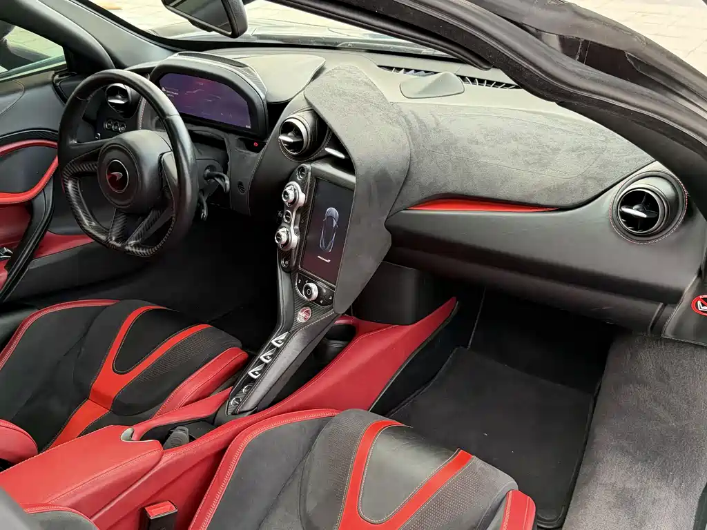 McLaren 720S — миниатюра 11