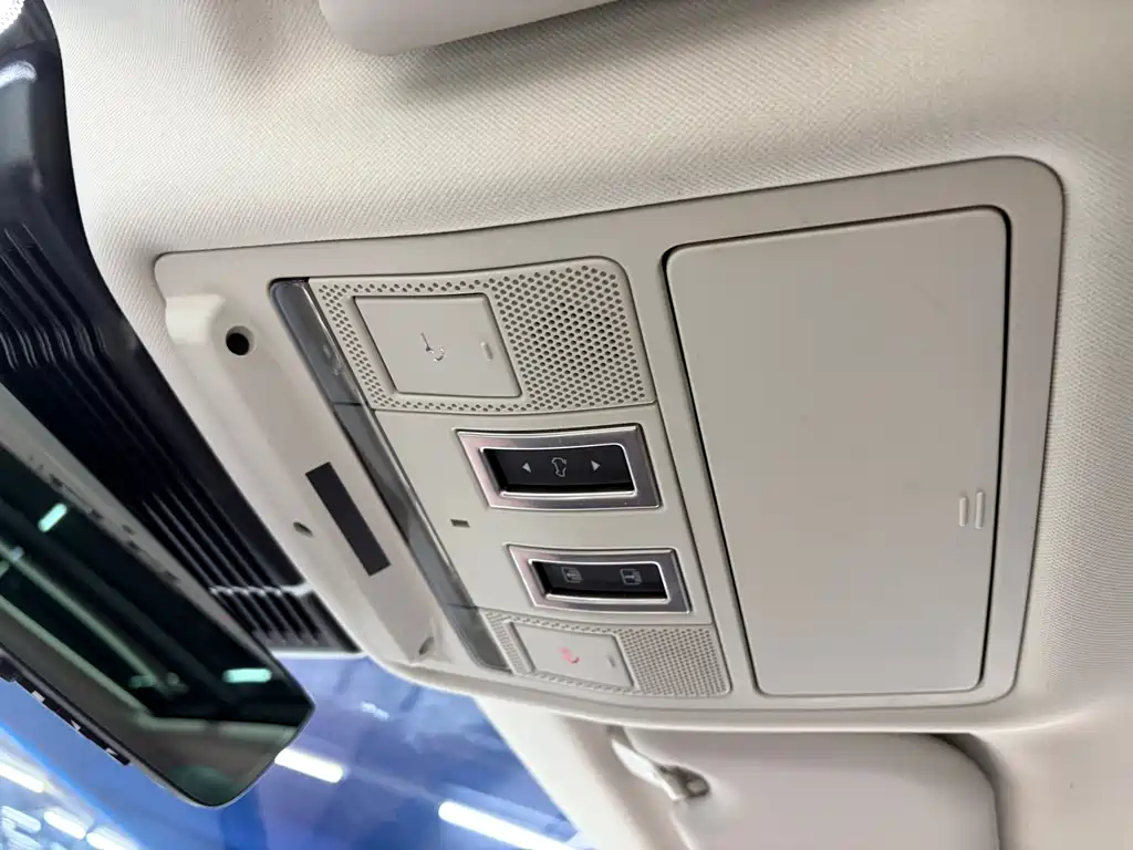 Land Rover Evoque — миниатюра 14