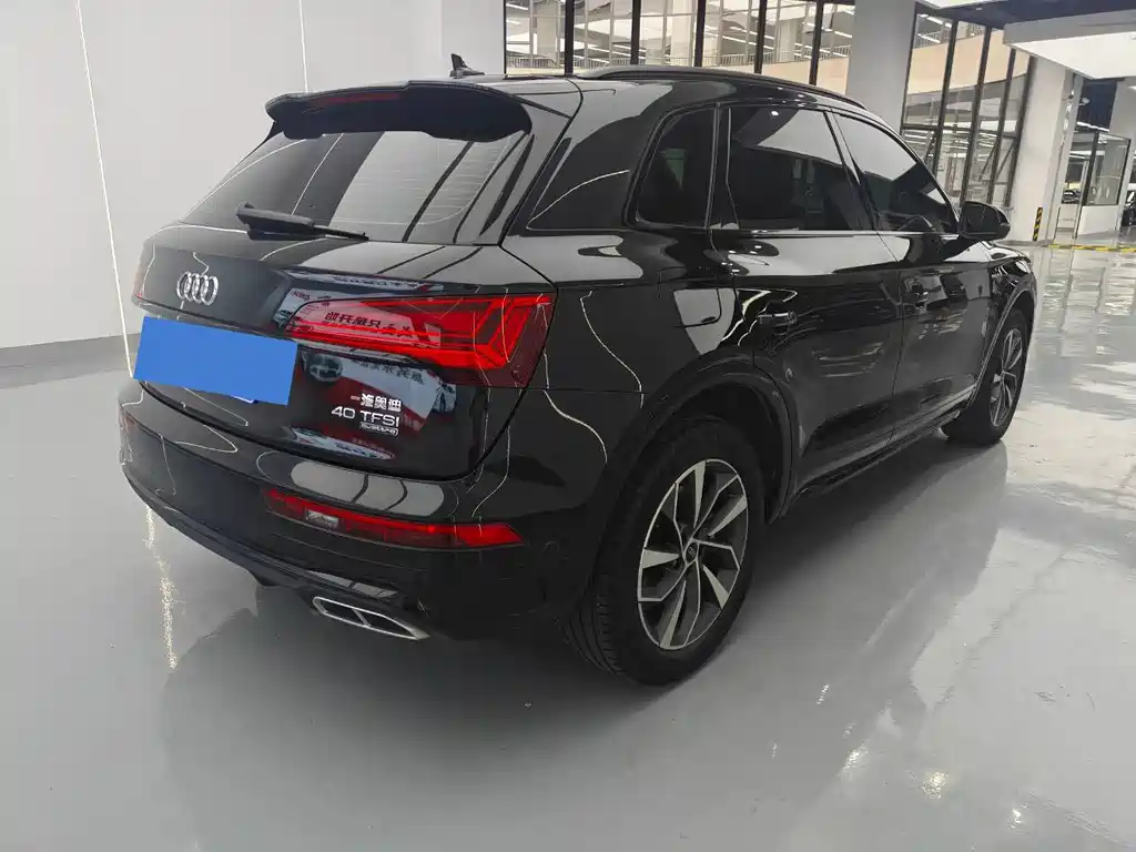 Audi Q5L — миниатюра 6