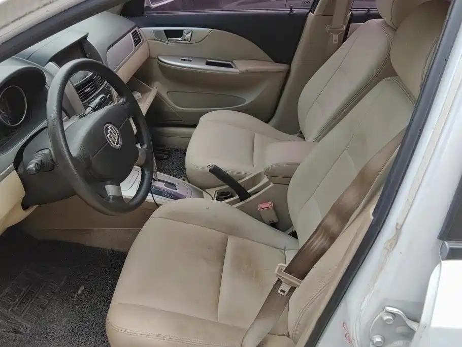Buick Excelle — миниатюра 8
