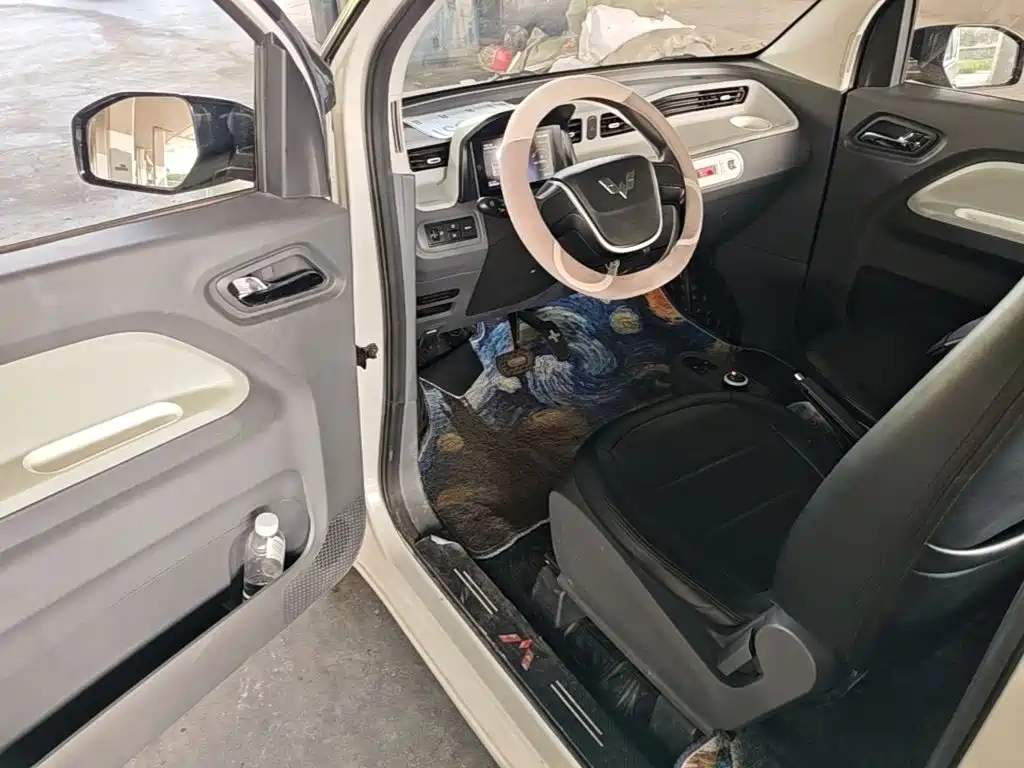 Wuling MINIEV — миниатюра 16
