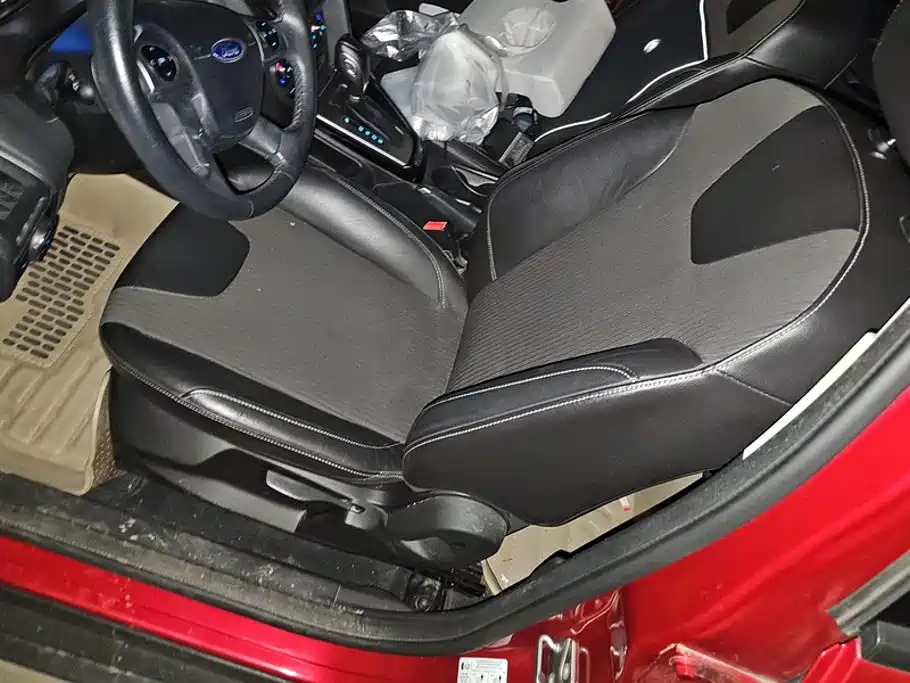 Ford Focus — миниатюра 9