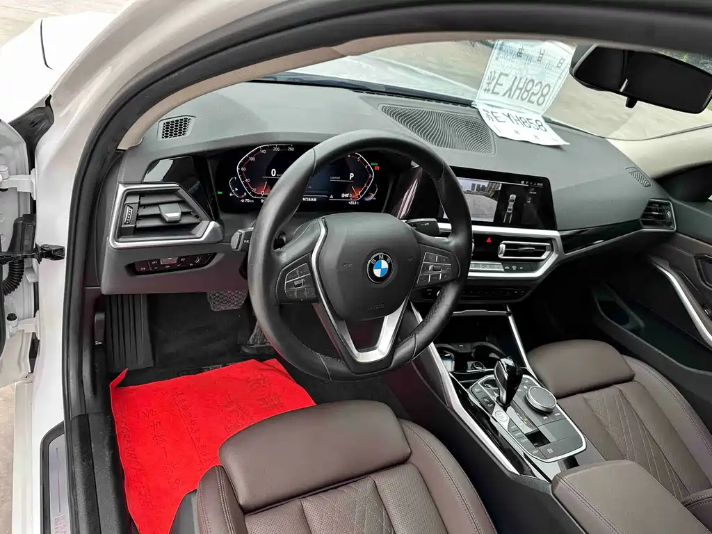 BMW 3 Series — миниатюра 12