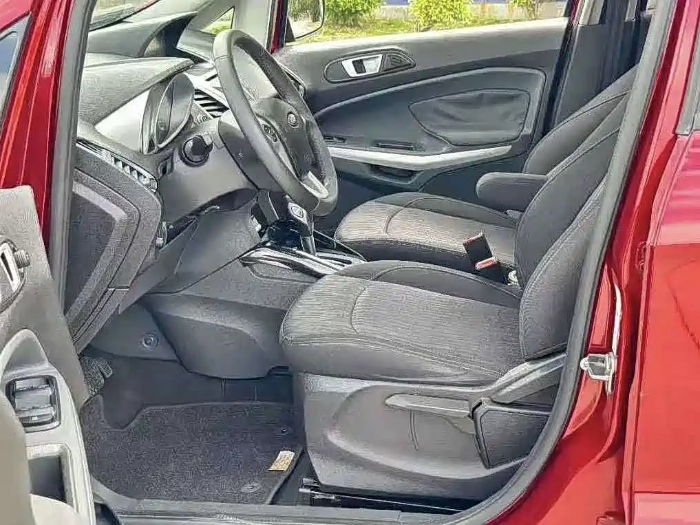 Ford Ecosport — миниатюра 7