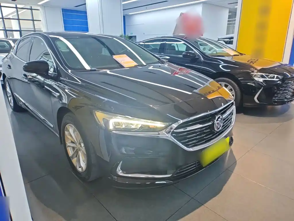 Buick LaCrosse — миниатюра 4