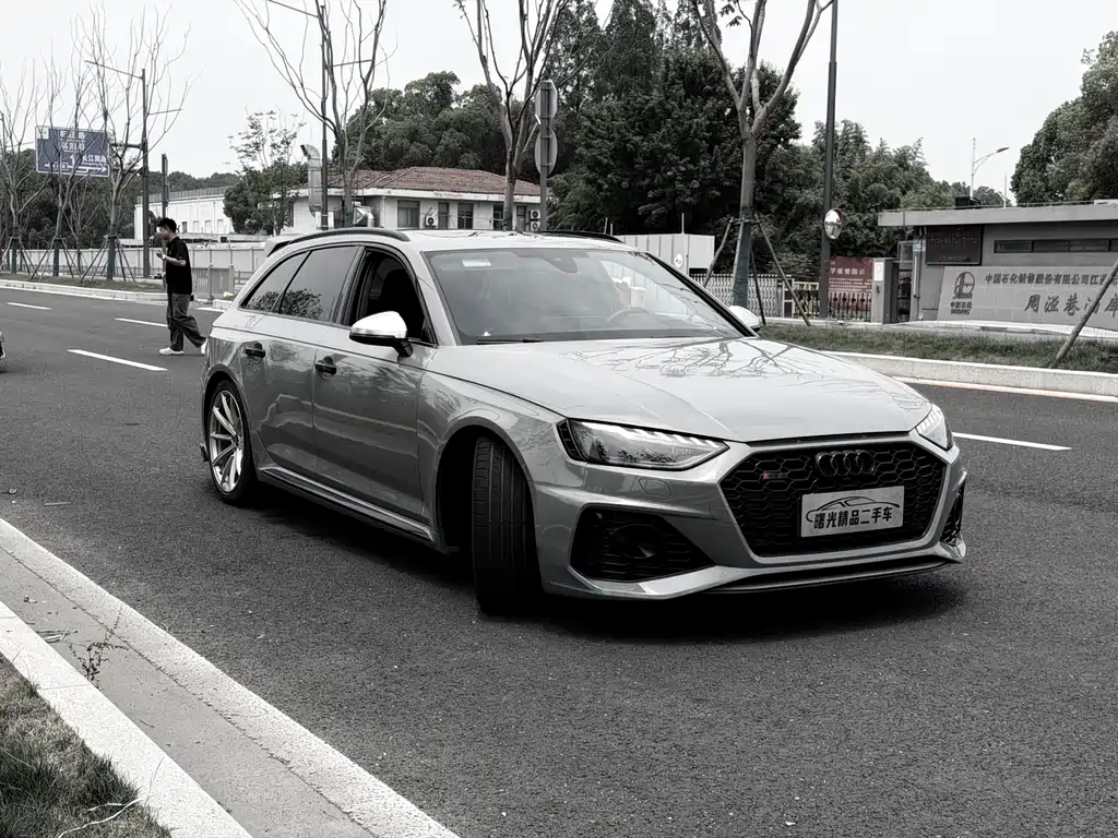 Audi RS 4 2020 RS 4 2.9T Avant