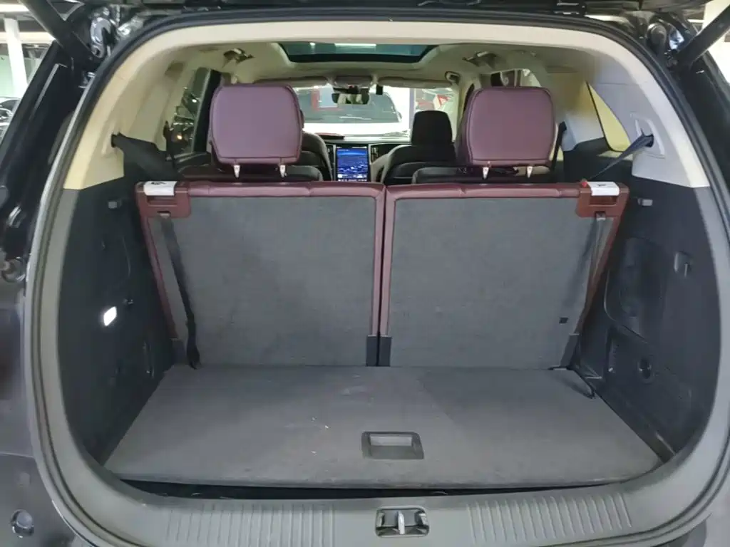 Hongqi Hongqi HS7 PHEV — миниатюра 19