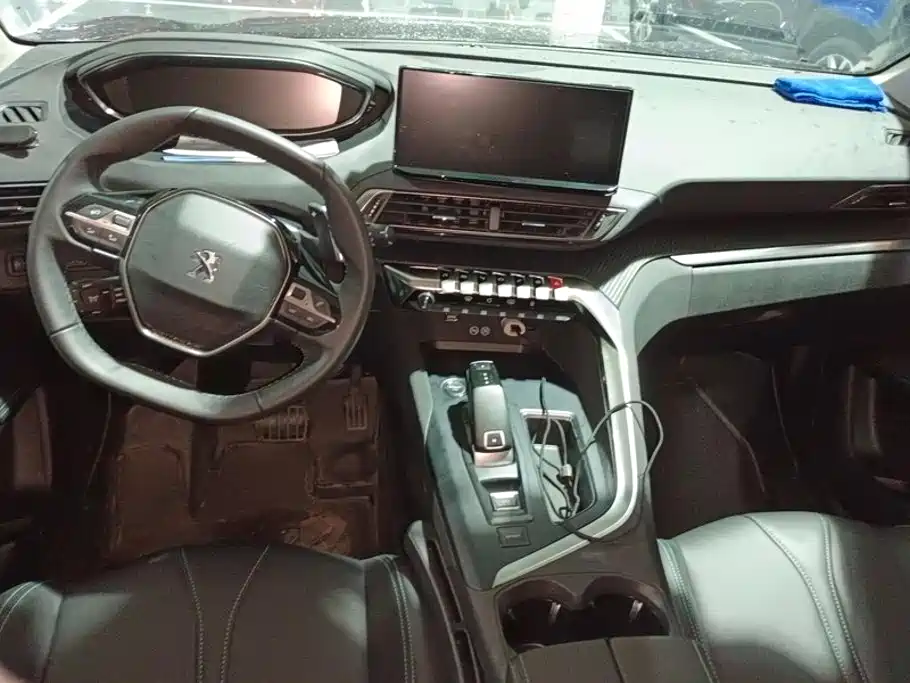 Peugeot 4008 — миниатюра 12