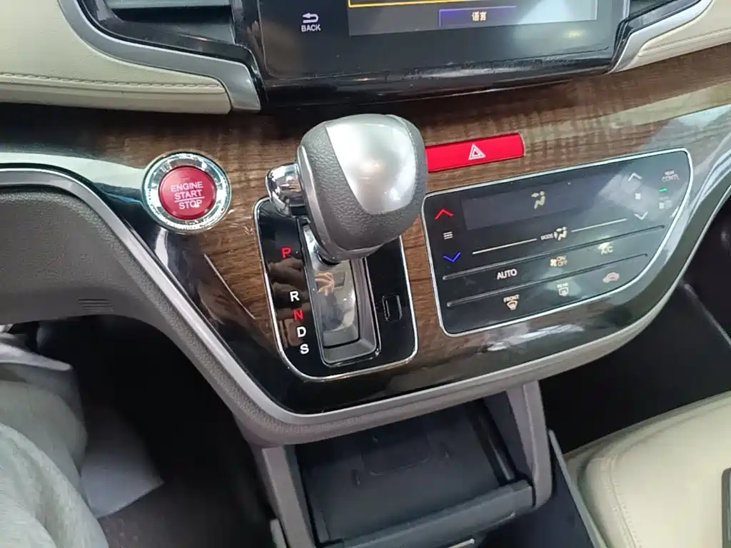 Honda Odyssey — миниатюра 14