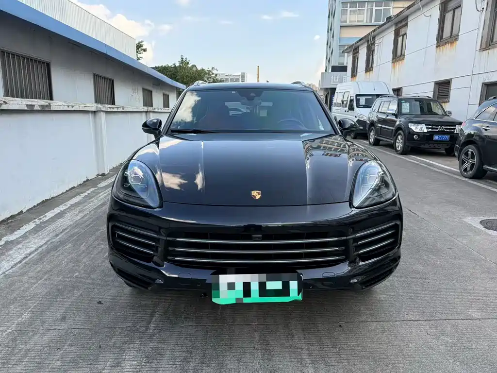 Porsche Cayenne Hybrid — миниатюра 2