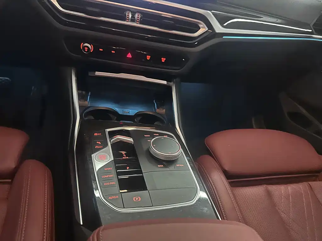 BMW 3 Series — миниатюра 7