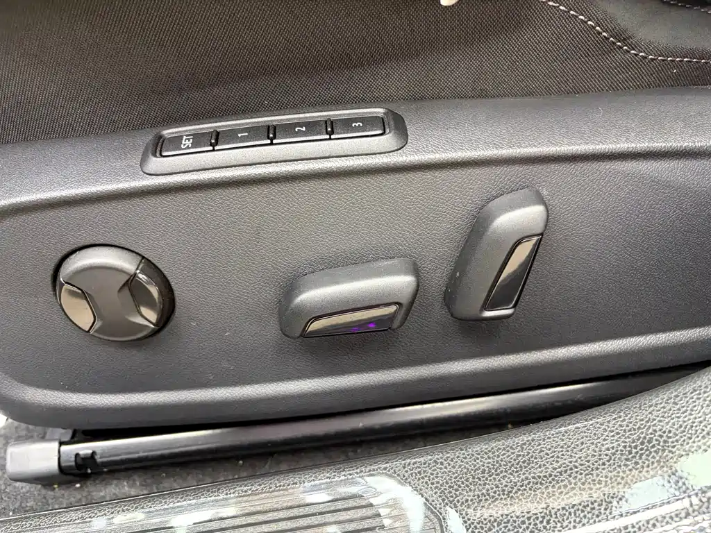 Volkswagen Golf — миниатюра 15