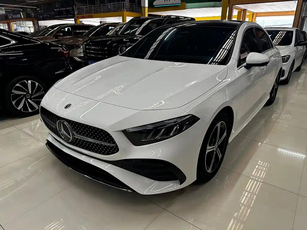 MERCEDES-BENZ A CLASS