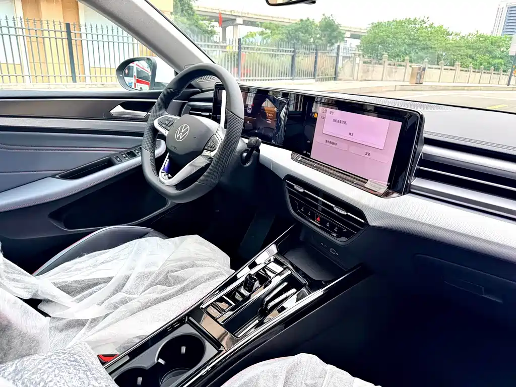 Volkswagen Lamando — миниатюра 10