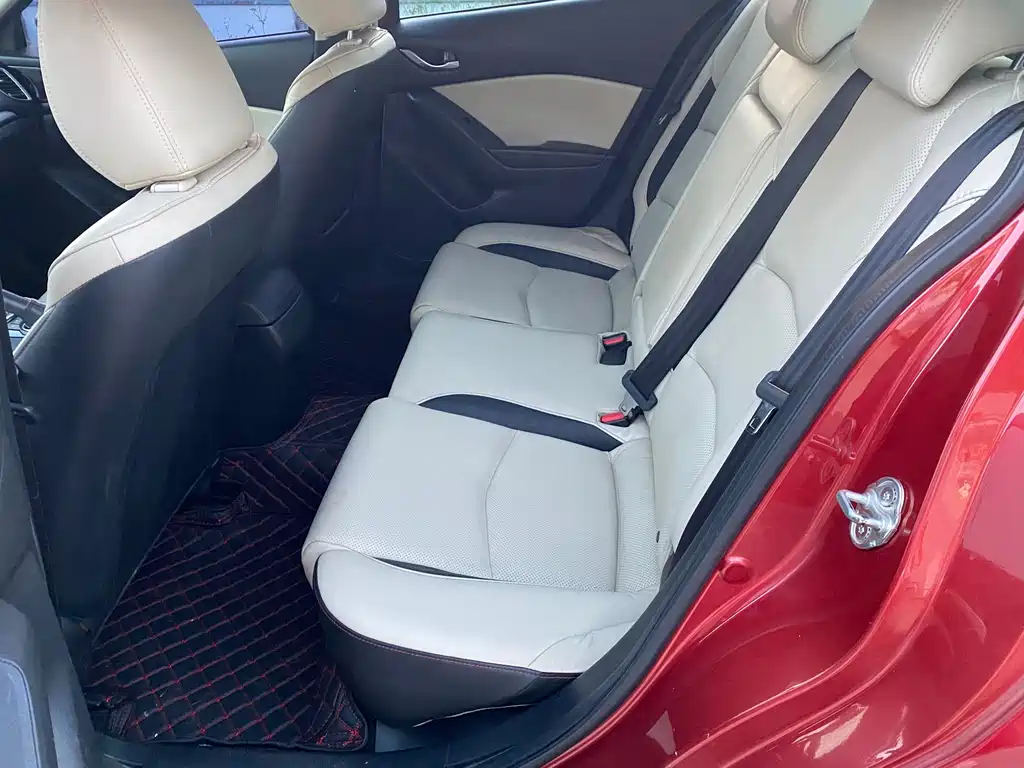 Mazda 3 Axela — миниатюра 6