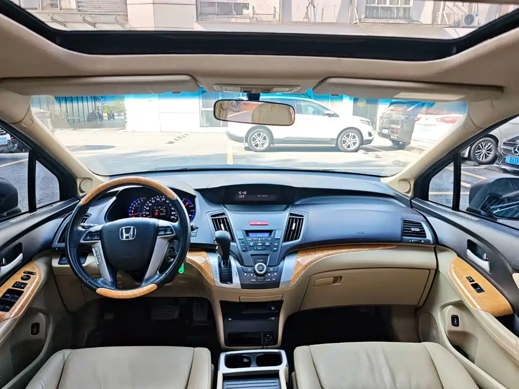 Honda Odyssey — миниатюра 19