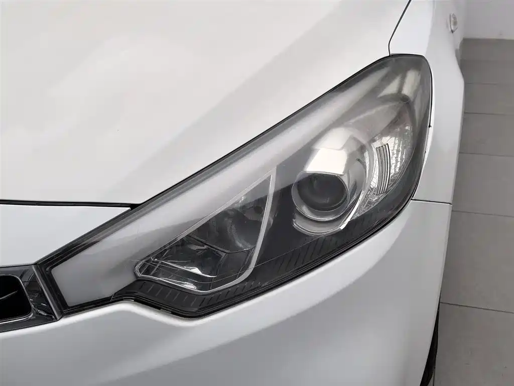 Kia K3S 2014 1.6L MT GL